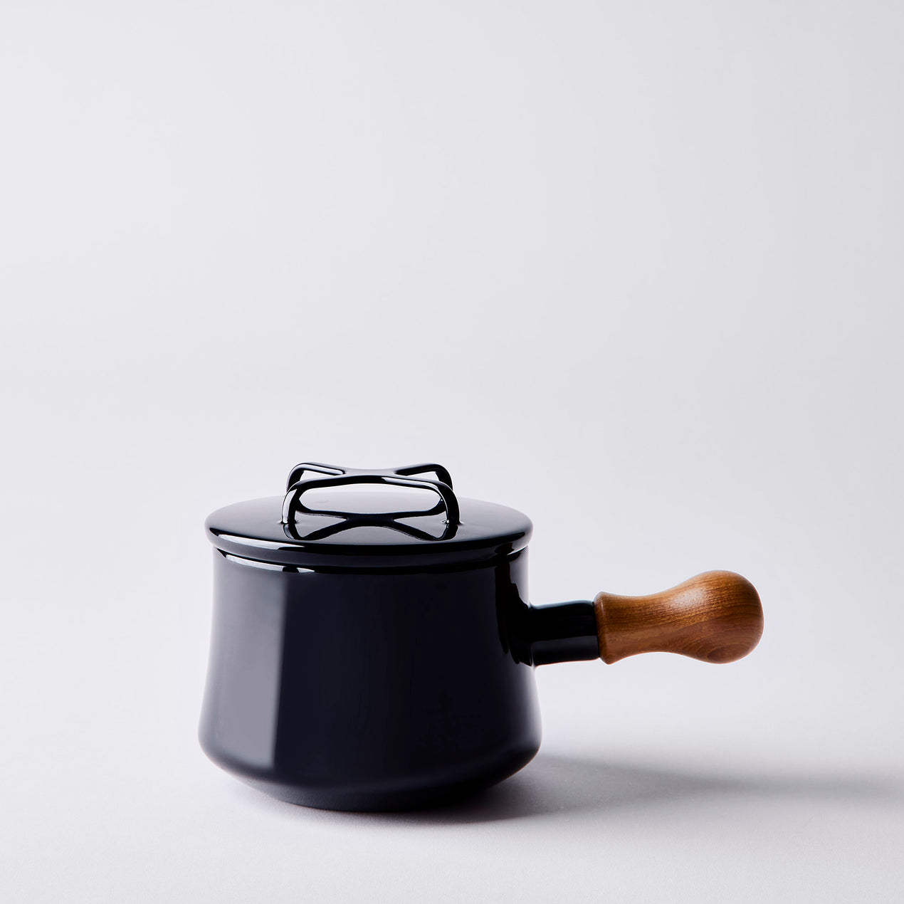 Købenstyle Black 1 Qt. Saucepan – Dansk